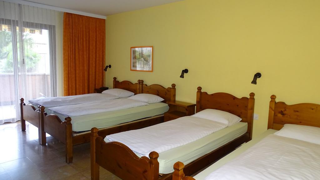 Hotel Elvetico Locarno Ruang foto