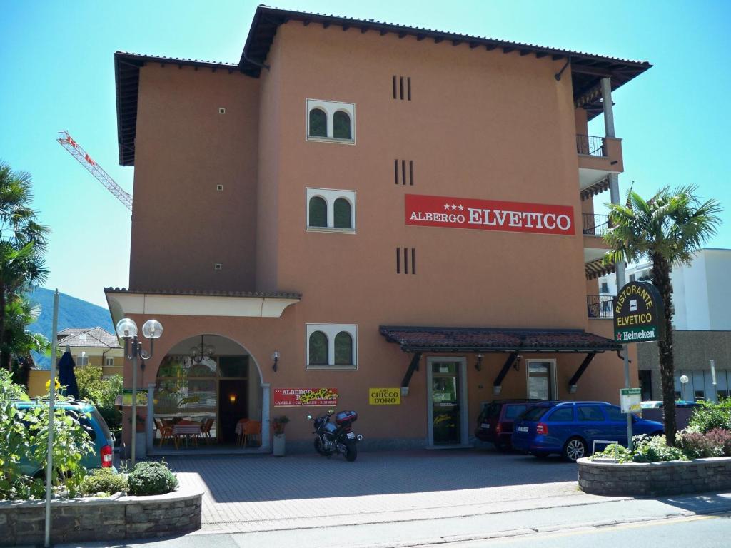 Hotel Elvetico Locarno Bagian luar foto