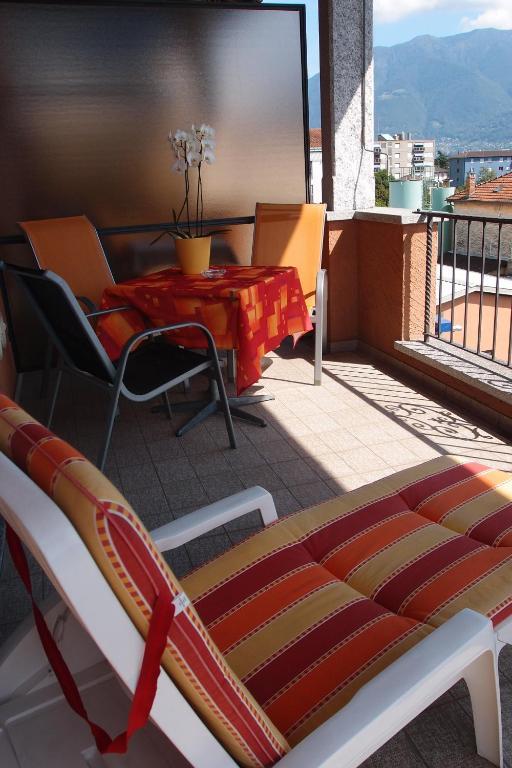 Hotel Elvetico Locarno Ruang foto