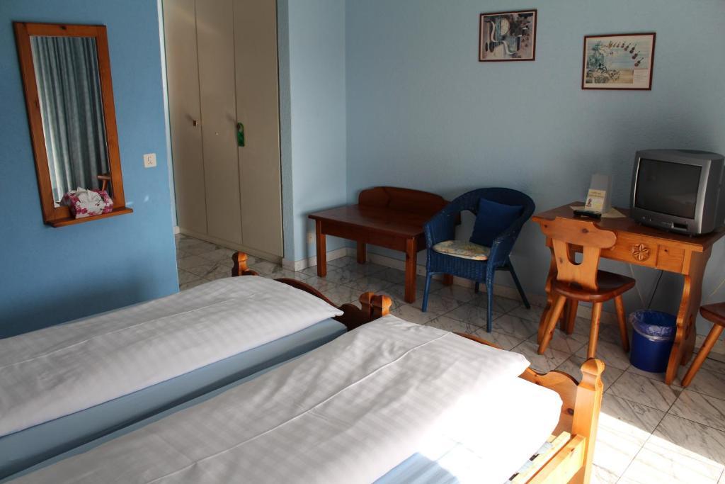 Hotel Elvetico Locarno Ruang foto