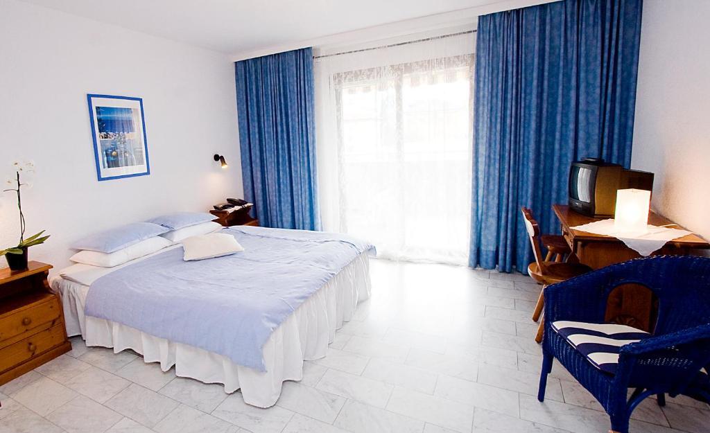Hotel Elvetico Locarno Ruang foto